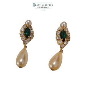 Elegant Green Gemstone & Pearl Dangle Earrings